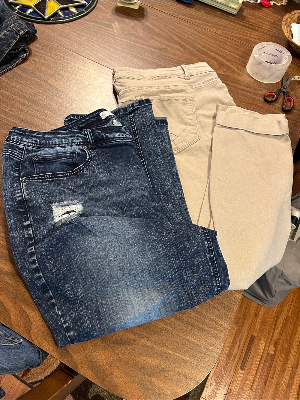 Women’s Skinny Jeans — Distressed Dark Blue & Neutral Beige